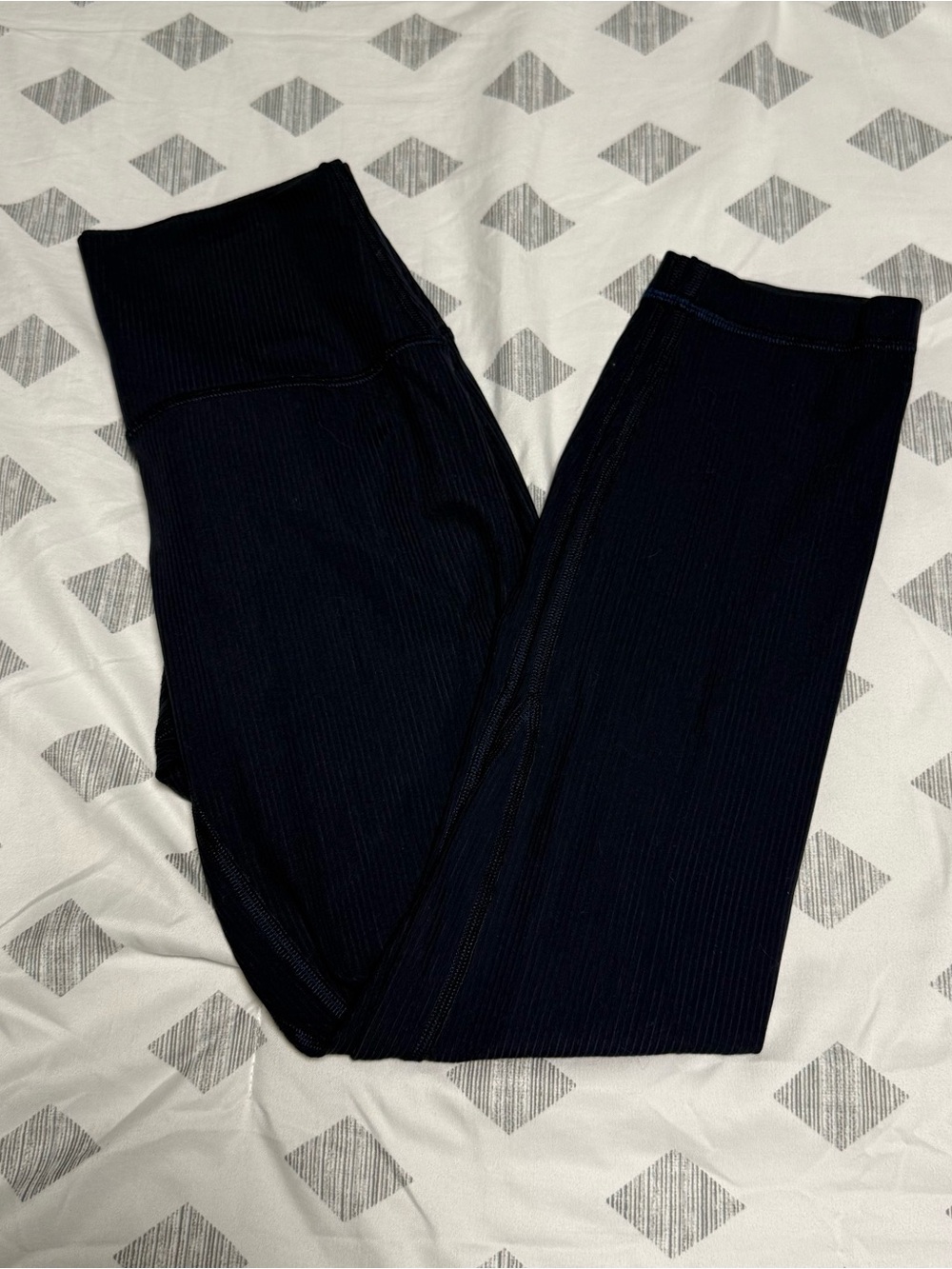 Lululemon Ribbed Aligns 23”